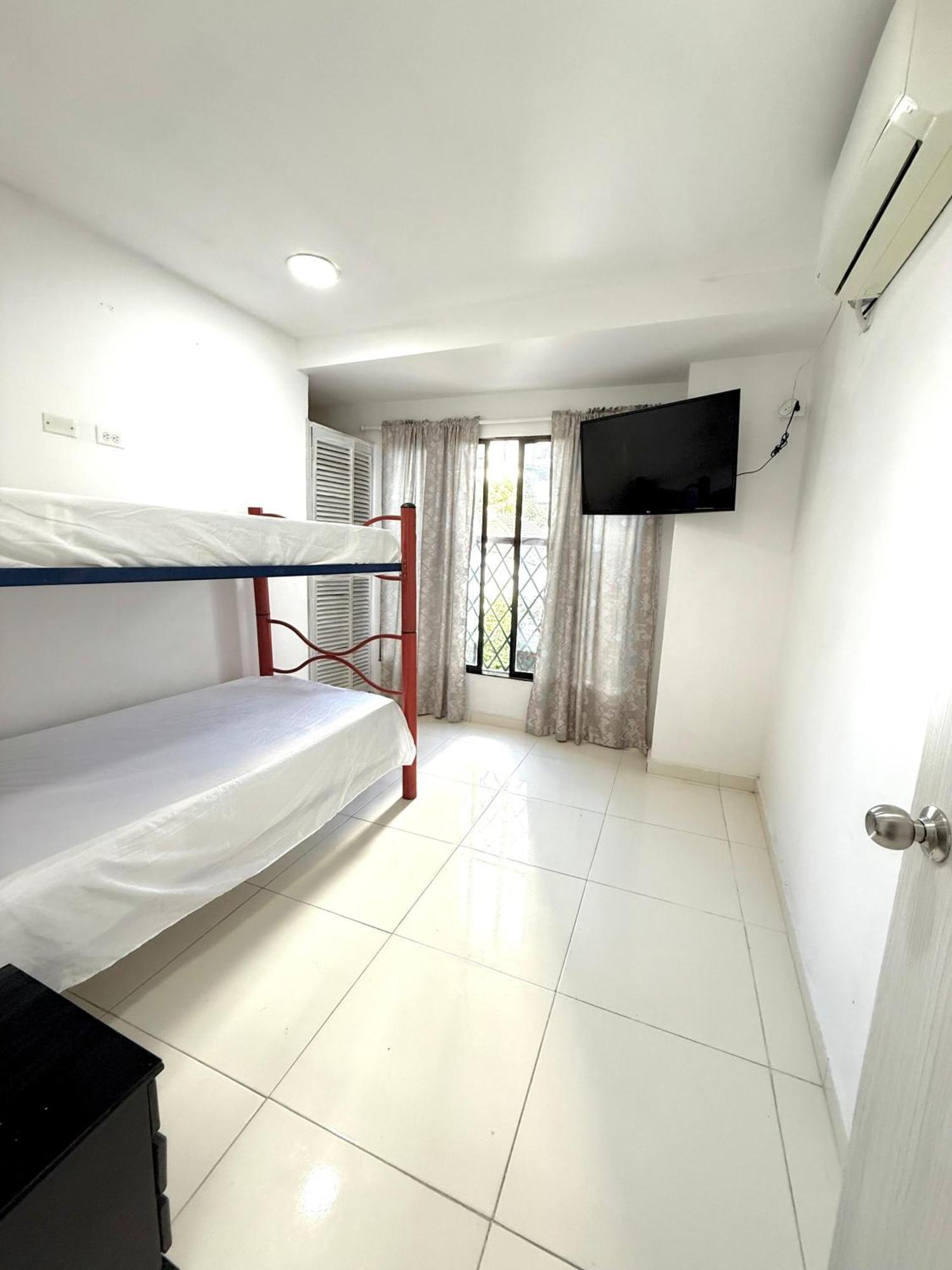 Apartamentos Manga P&E Cartagena Exteriör bild